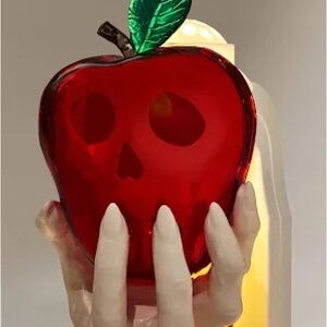 Bath & Body Works Evil Apple Witch Hand Wallflower Night Light Plug In Halloween